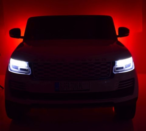 RANGE ROVER - MIĘKKIE KOŁA, MIĘKKIE SIEDZENIE, DŹWIĘK SPORTOWY SILNIKA, PEŁNA OPCJA/DK-RR999