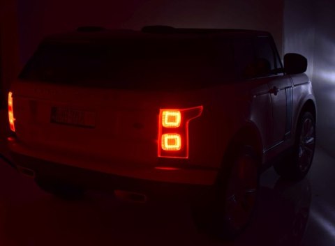RANGE ROVER - MIĘKKIE KOŁA, MIĘKKIE SIEDZENIE, DŹWIĘK SPORTOWY SILNIKA, PEŁNA OPCJA/DK-RR999