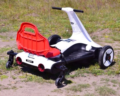 SZYBKI DRIFTUJĄCY GOKART, BLUETOOTH, ŚWIATŁA NOWOŚĆ/BDQ-8108 SZYBKI DRIFTUJĄCY GOKART, BLUETOOTH, ŚWIATŁA NOWOŚĆ/BDQ-8108