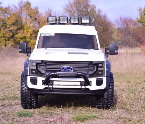 AUTO NA AKUMULATOR ORYGINALNY FORD SUPER DUTY 4X4, WALIZKA, KLIMA, PRZESUWANE SIEDZENIE/SX2088