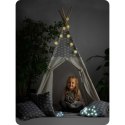 Namiot tipi dla dzieci z girlandą i światełkami - jasno szare w chmurki