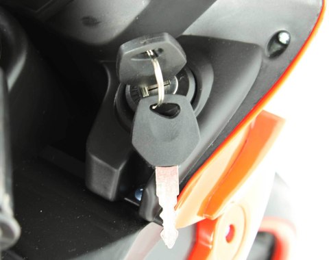 Motor na akumulator dla dzieci świecący MP3 LED Motor na akumulator dla dzieci świecący MP3 LED