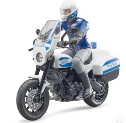 Policjant na motocyklu Scrambler Ducati