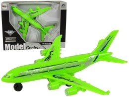 Samolot pasażerski zielony