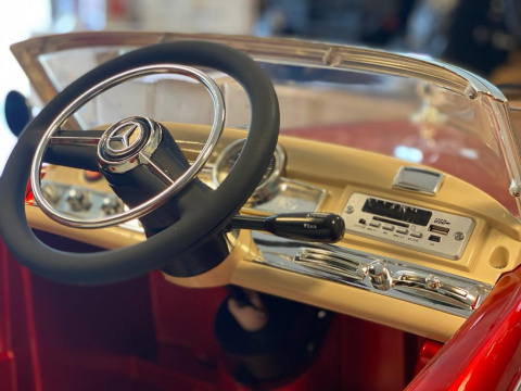 Pojazd Mercedes Benz 300S RETRO Lakier Czerwony