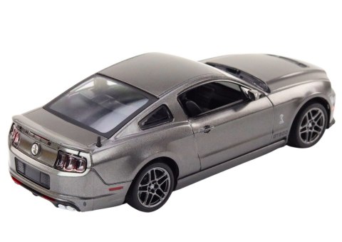 Auto Ford Shelby GT500 W Skali 1:24 Napęd Srebrny Auto Ford Shelby GT500 W Skali 1:24 Napęd Srebrny