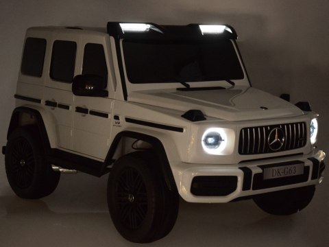 Auto na akumulator Mercedes G klasa 63 AMG 4x4 Panel Radio 2osoby 24V