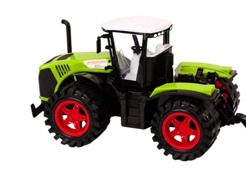 Traktor Farmerski Z Przyczepą Na Drewno 9 Bali Drzewa Napęd Zielony Traktor Farmerski Z Przyczepą Na Drewno 9 Bali Drzewa Napęd Zielony