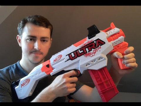Zestaw Wielki Pistolet automat Nerf Ultra Focus + naboje styropian ZA5182 Zestaw Wielki Pistolet automat Nerf Ultra Focus + naboje styropian ZA5182
