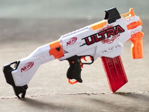 Zestaw Wielki Pistolet automat Nerf Ultra Focus + naboje styropian ZA5182 Zestaw Wielki Pistolet automat Nerf Ultra Focus + naboje styropian ZA5182