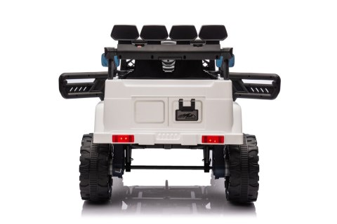 AUto na akumulator Pojazd Off-Road CLIMBER Biały 4x4 AUto na akumulator Pojazd Off-Road CLIMBER Biały 4x4