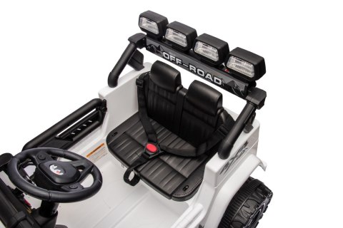 AUto na akumulator Pojazd Off-Road CLIMBER Biały 4x4 AUto na akumulator Pojazd Off-Road CLIMBER Biały 4x4