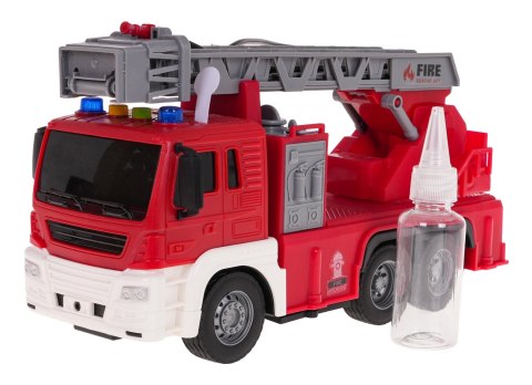 Straż Pożarna z Funkcją Wody, Świateł i Dźwięku 1:16 Straż Pożarna z Funkcją Wody, Świateł i Dźwięku 1:16