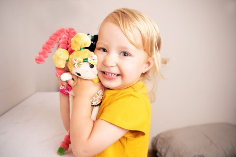 Lalka Maja Laleczka Szmaciana Delikatna Blond Włosy Kokardka Kolorowa Lalka Maja Laleczka Szmaciana Delikatna Blond Włosy Kokardka Kolorowa