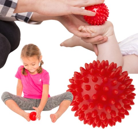 Piłeczka Sensoryczna Z Kolcami Do Masażu I Rehabilitacji 6,6 Cm Czerwona Piłeczka Sensoryczna Z Kolcami Do Masażu I Rehabilitacji 6,6 Cm Czerwona