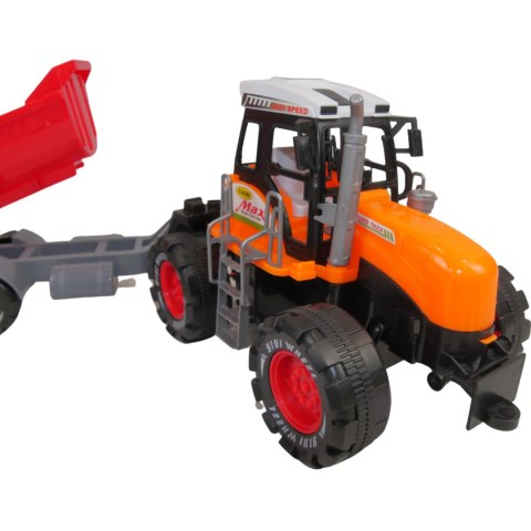 TRAKTOR Z PRZYCZEPĄ TRAKTOR Z PRZYCZEPĄ