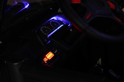 Auto na akumulator dla dzieci 4x4 skóra EVA pilot CAR-JL-4-ZIELONY Auto na akumulator dla dzieci 4x4 skóra EVA pilot CAR-JL-4-ZIELONY