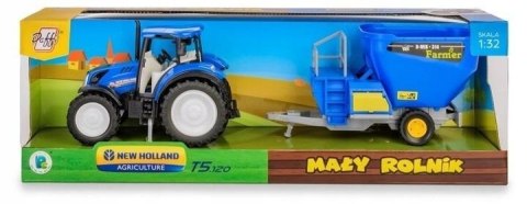 Traktor New Holland T5 z mieszalnikiem do paszy Traktor New Holland T5 z mieszalnikiem do paszy