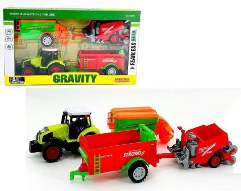 Traktor z maszynami rolniczymi Traktor z maszynami rolniczymi