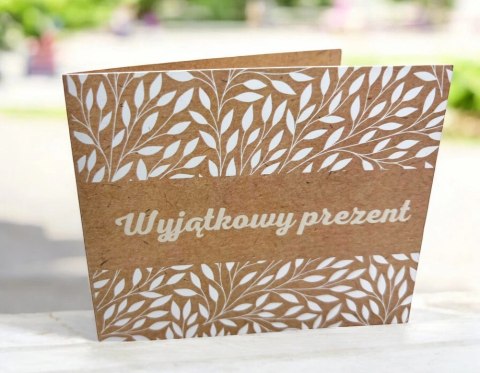 Box prezentowy dla Niego Wegańskie kosmetyki i orzechy laskowe