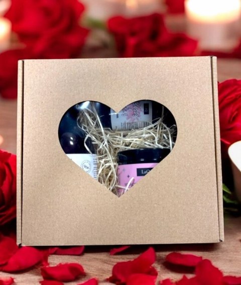 Zestaw prezentowy dla niej kosz prezentowy dla kobiety wegańskie kosmetyki peeling Zestaw prezentowy dla niej kosz prezentowy dla kobiety wegańskie kosmetyki peeling