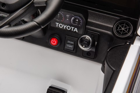 Toyota Land Cruiser PRADO – Auto na Akumulator dla Dzieci Światła LED & MP3 Toyota Land Cruiser PRADO – Auto na Akumulator dla Dzieci Światła LED & MP3