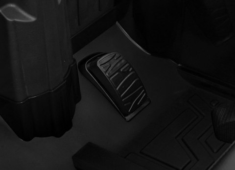 Auto na akumulator dla dziecka Land Rover Defender 110 SVX Concept Czarny