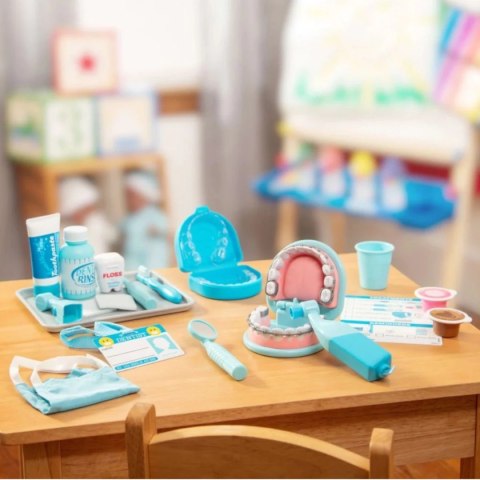 Zestaw małego dentysty 25 elementów - Melissa & Doug 3+