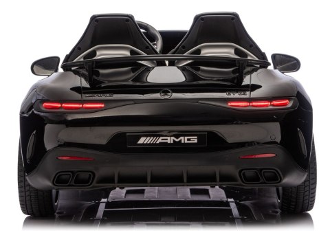 Auto Na Akumulator Mercedes GT63 AMG DK-GT63 24V LCD Cichy Silnik Czarny