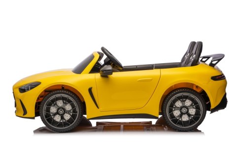 Pojazd Mercedes Benz GT63 AMG Żółty