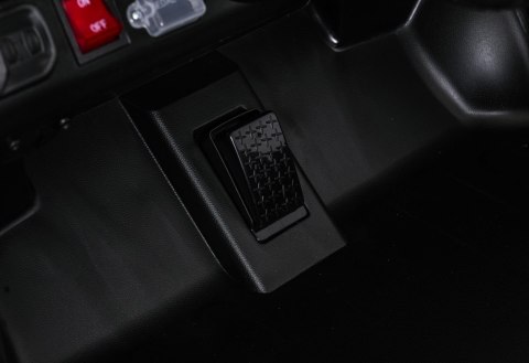 Potężny RAM 3500 Auto na akumulator 24V – 2x200W, LED, pilot, Bluetooth