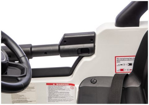 Auto na akumulator Jeep Rubicon 4x4 dla dzieci 24V biały DK-JWR556 moc 4x200W