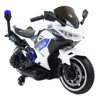 Motor policyjny z świecącym kogutem i syreną/A706-2
