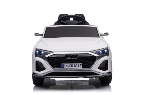 Auto Audi SQ8 białe na akumulator dla dzieci PA.HZB-SQ8