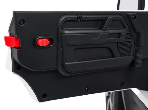 Pojazd Land Rover Defender Biały