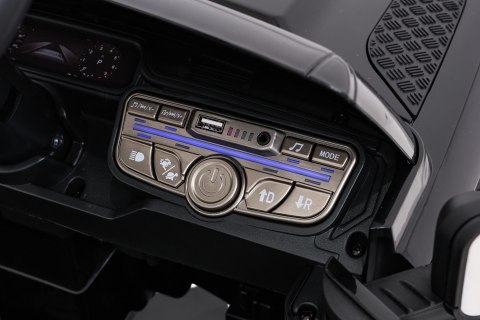 Pojazd Land Rover Defender Czarny