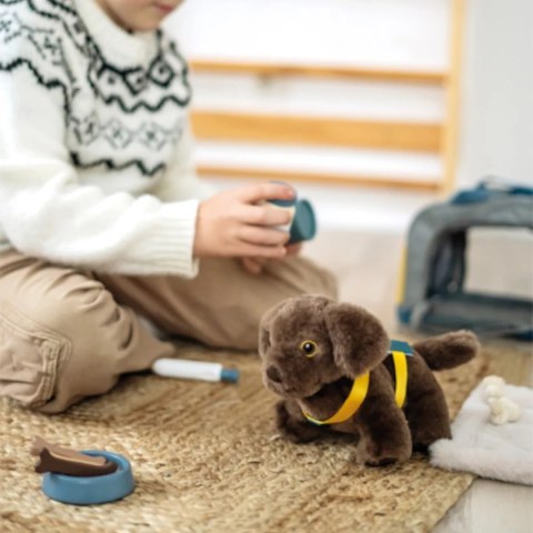 Pluszowy piesek z torbą i akcesoriami - Small Foot 2+