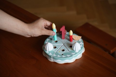 Tort drewniany urodzinowy z akcesoriami 24 el. - Kabi 3+