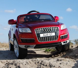 ORYGINALNE AUDI Q7 DWA SILNIKI, AMORTYZATORY PILOT, LICENCJA, LAKIER